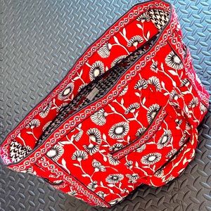 Vera Bradley Large Deco Daisy Weekend Duffel